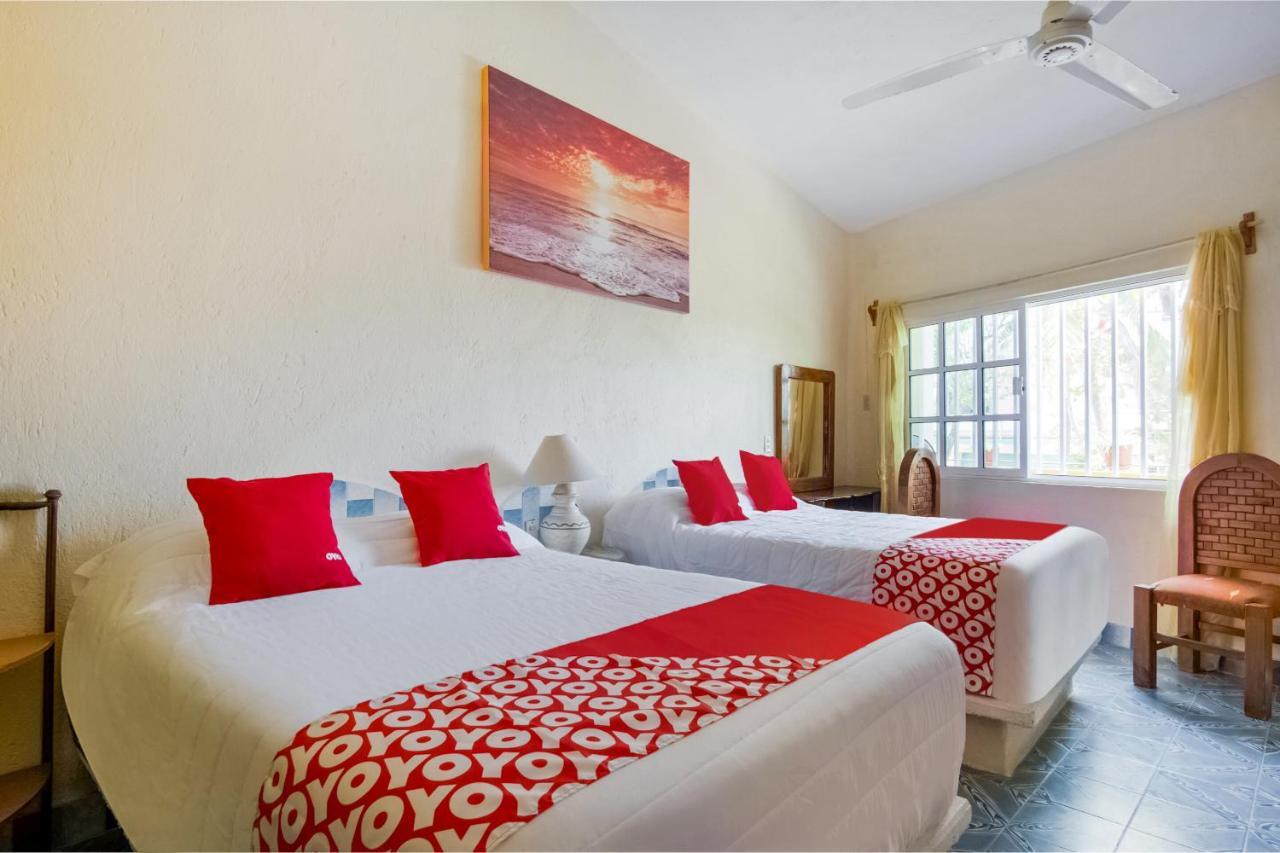 Oyo Hotel Posada Esmeralda San Patricio Melaque Esterno foto